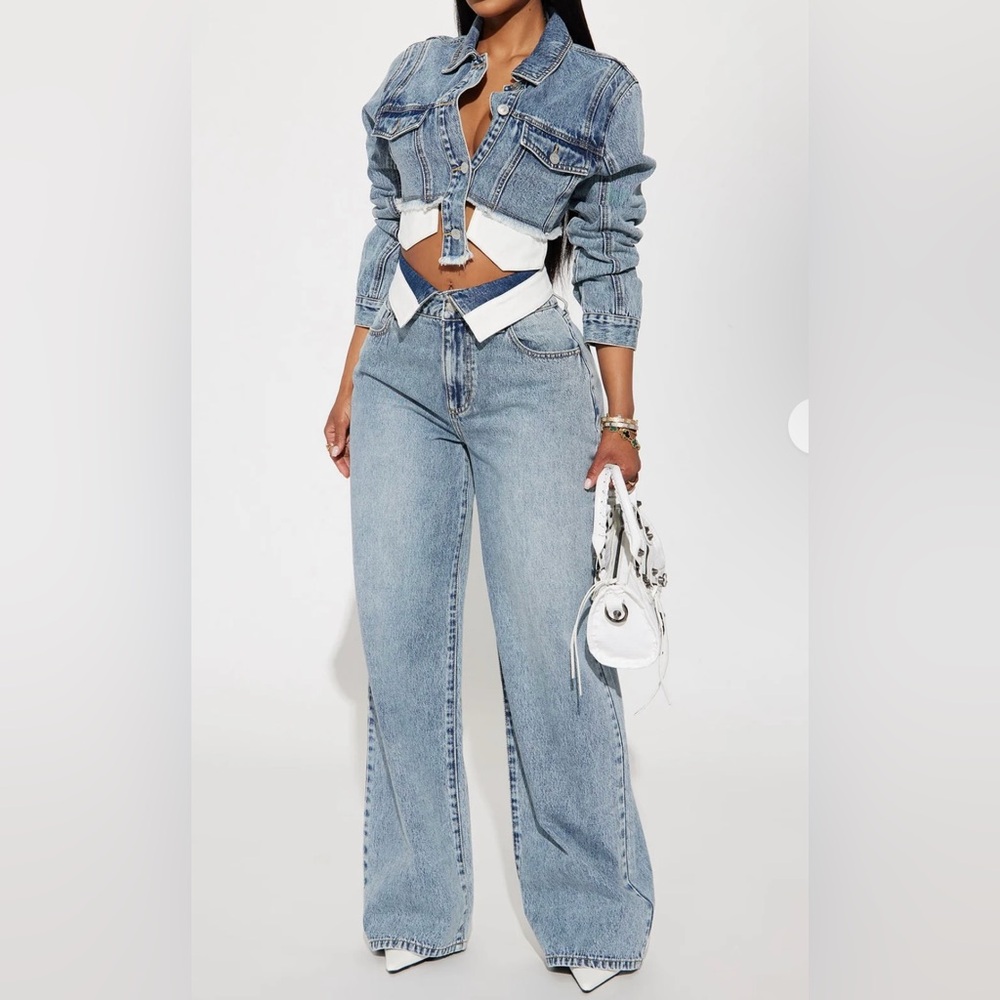 Stylish Blue Women's Jeans